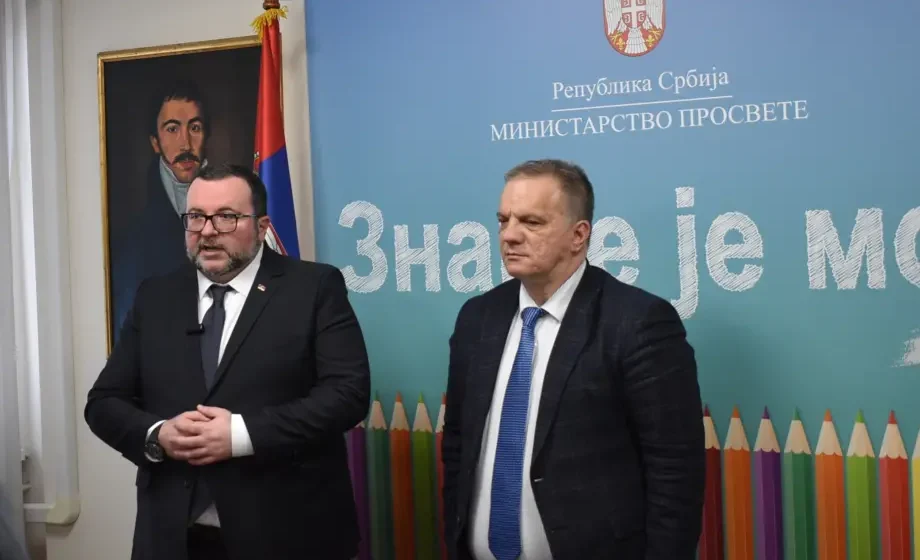 "Dogodine u Prizrenu. Živela Srbija": Ko je novi direktor UKC Niš dr Milan Lazarević? 1