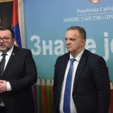 "Dogodine u Prizrenu. Živela Srbija": Ko je novi direktor UKC Niš dr Milan Lazarević? 5