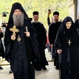 Patrijarh Porfirije stigao u Pećku patrijaršiju, gde će proslaviti Uskrs 5