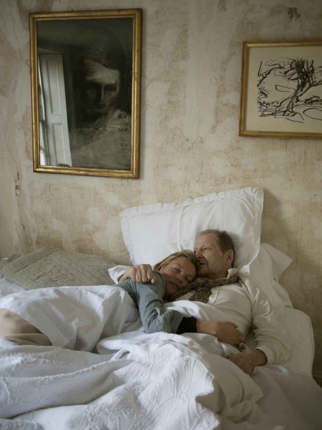 Izašao je trejler za „Moss & Freud“, film o neobičnom odnosu supermodela i Frojdovog unuka 1