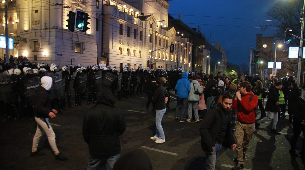 VJT: Protiv svih koji su napali policiju večeras, biće preduzete mere 1