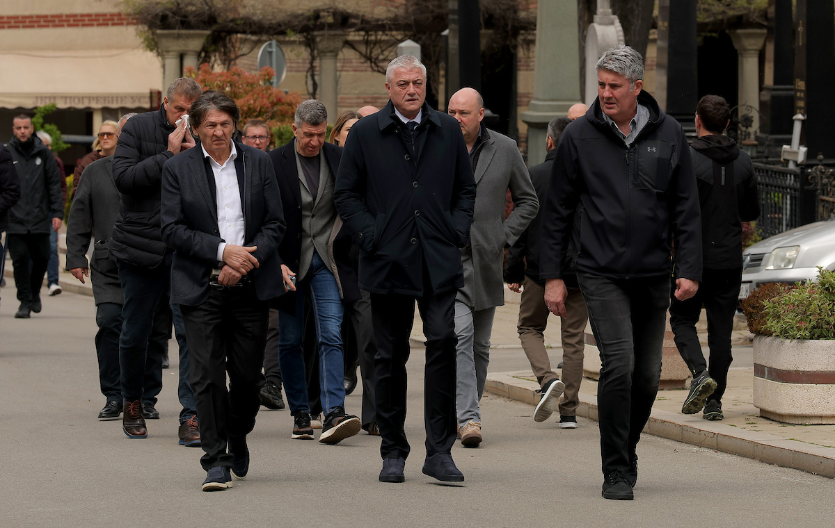 Duško Vujošević sahranjen u Aleji zaslužnih građana na Novom groblju 4 Dusko Vujosevic Sahrana, Foto: Pedja Milosavljevic / STARSPORT © )