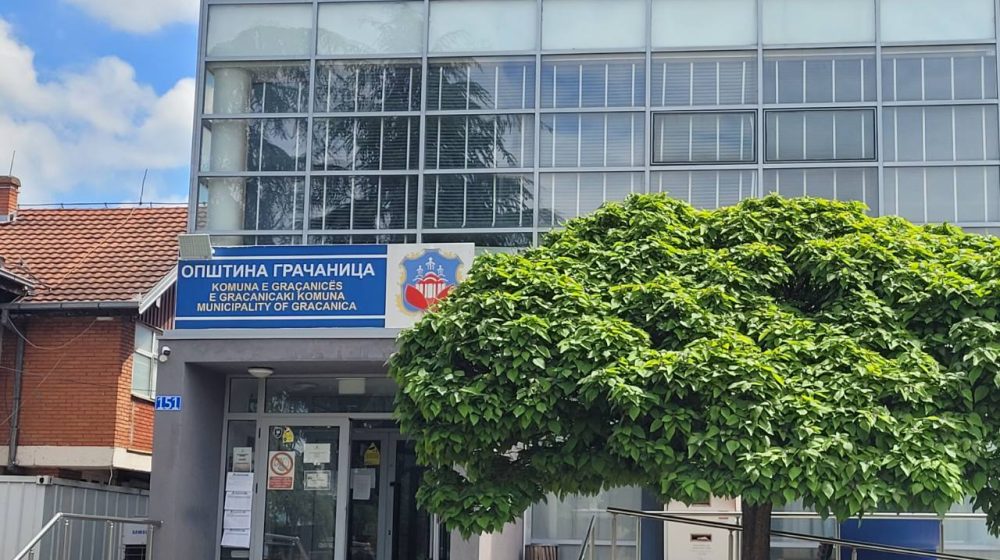 Direktori sedam srpskih ustanova iz Gračanice pušteni iz pritvora 9
