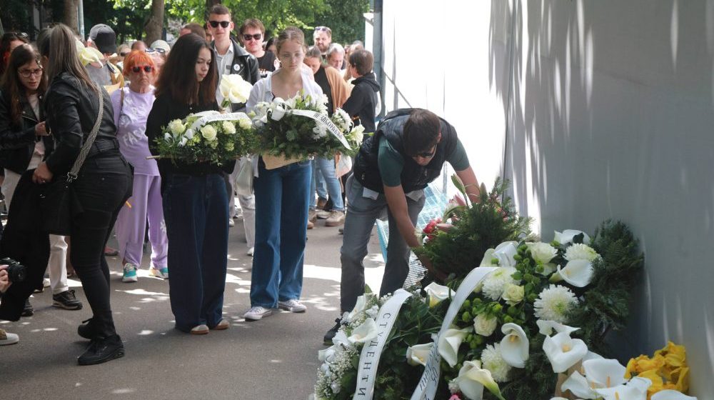 Nina Kobiljski, majka nastradale devojčice Eme: "Zlo u Ribnikaru nije počelo tog 3. maja, niti se tada završilo" 1