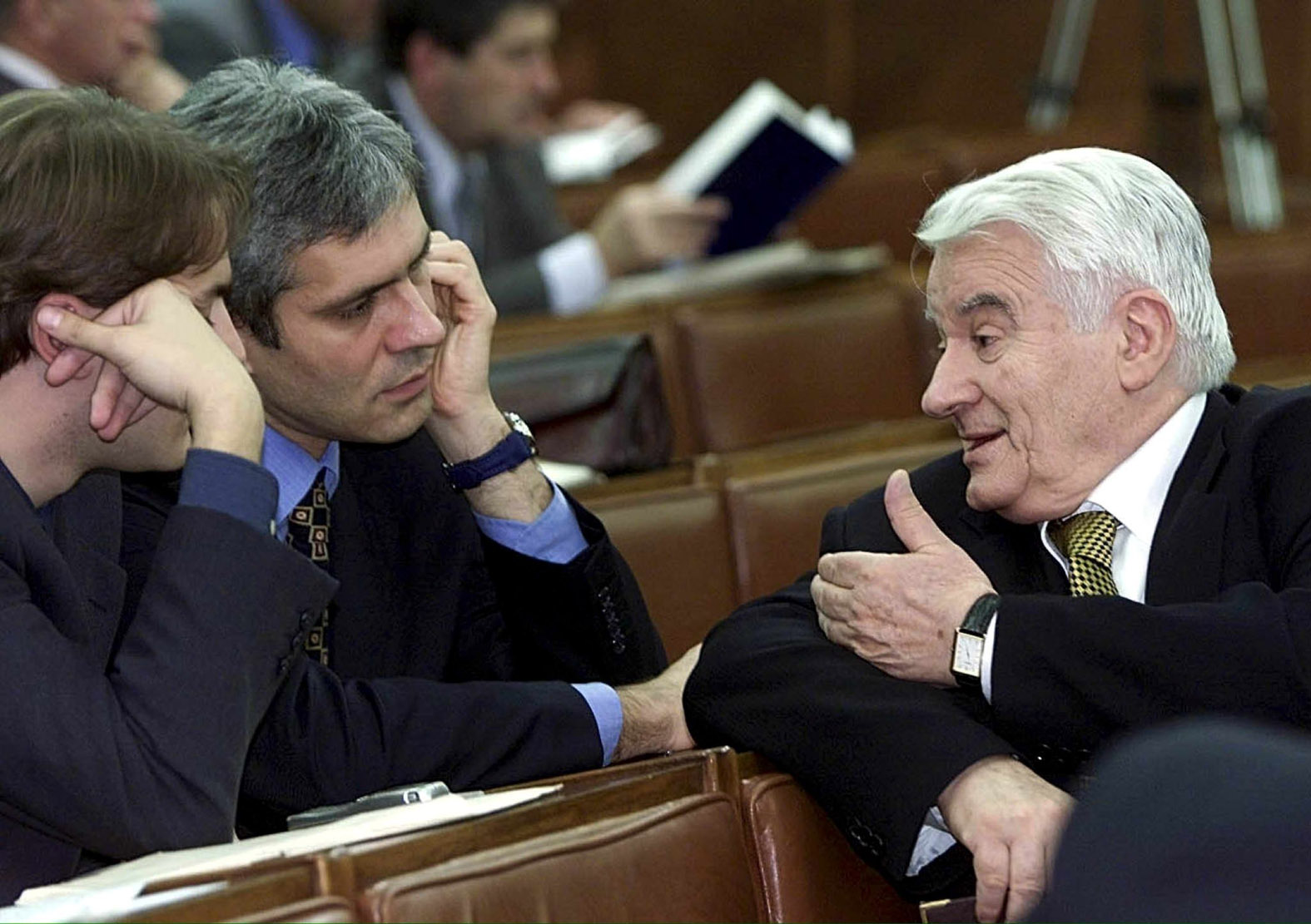 Održana tribina posvećena životu i delu nekadašnjeg predsednika DS Dragoljuba Mićunovića 2 Održana tribina posvećena životu i delu nekadašnjeg predsednika DS Dragoljuba Mićunovića 2