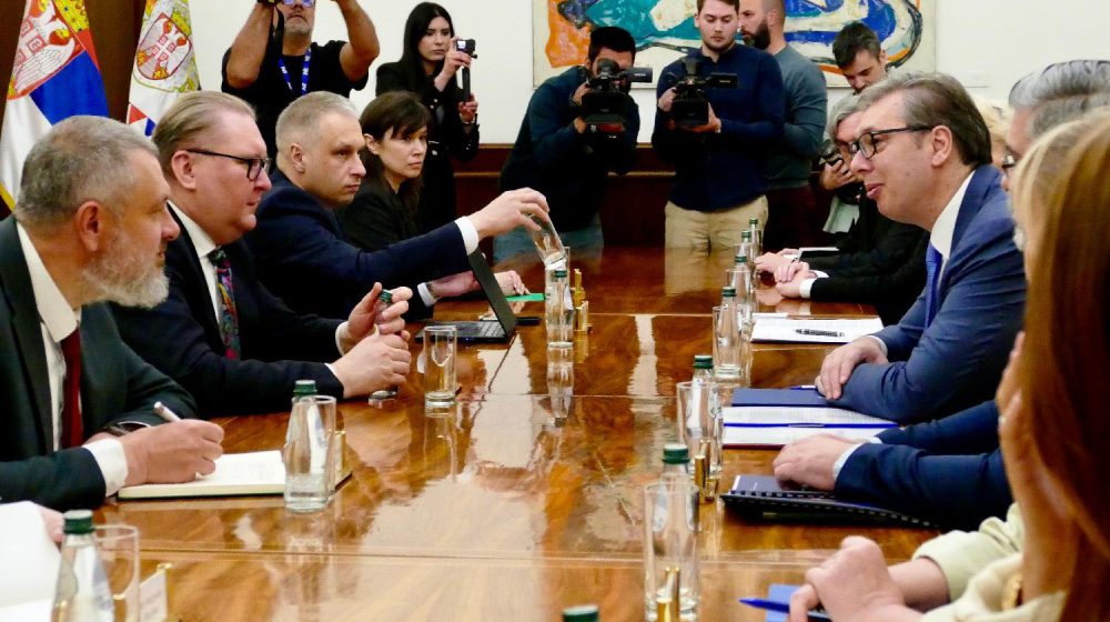 Umesto sa Zelenskim, Vučić se sastao sa Kačkom 1