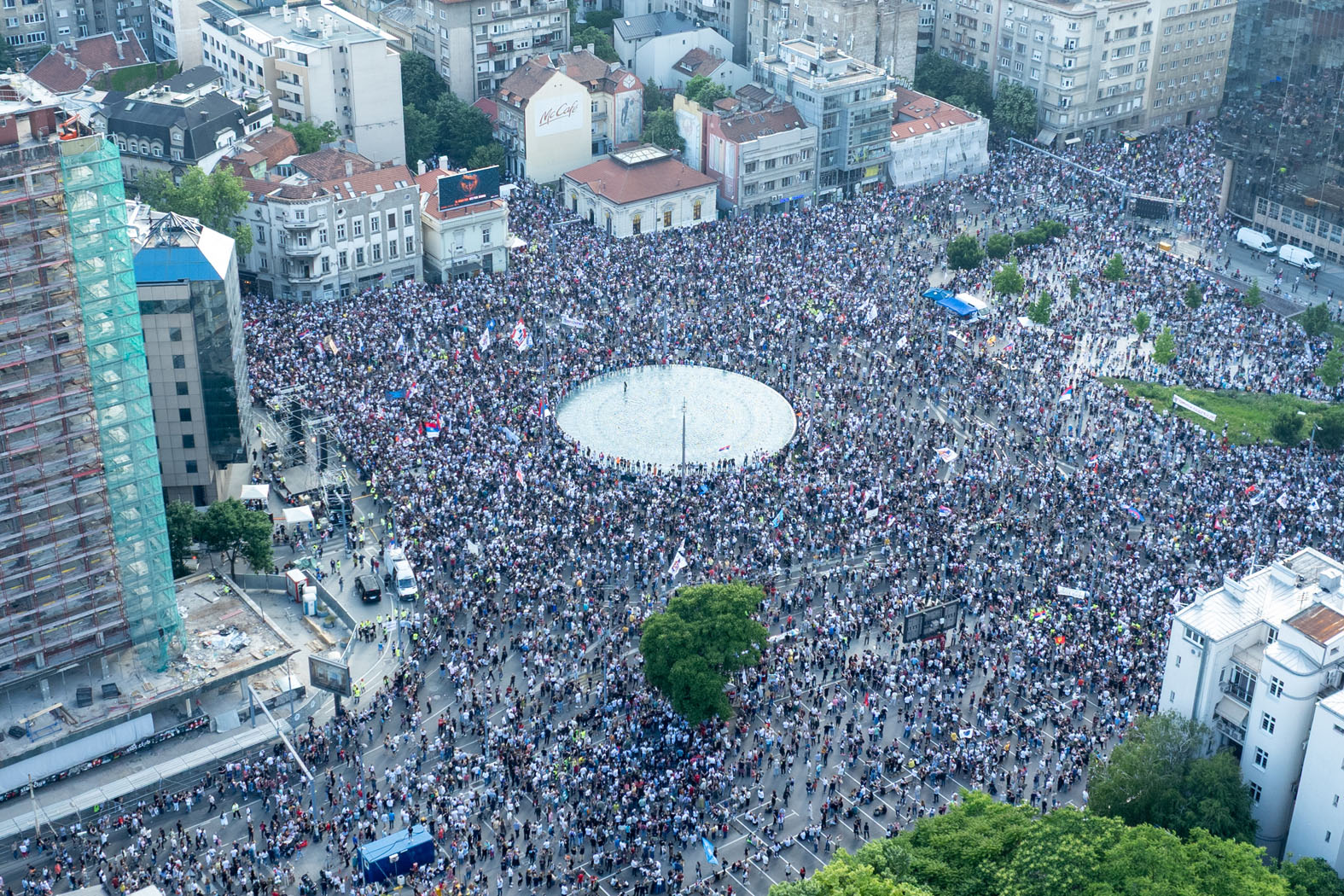 aleksandar srećković Ceo govor Aleksandra Srećkovića Kubure sa protesta na Slaviji 2
