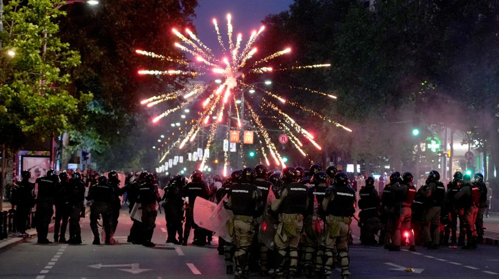 Ne živimo u Diznilendu, a armagedon tek stiže 10