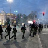 Brnabić: Privedeno 20 ljudi zbog nereda na ulicama Beograda 5