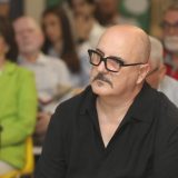 Kokan Mladenović studentima: Igrate s velemajstorima prljavih igara, ružno je ako je Memorandum o Kosovu trgovina s desnicom 4
