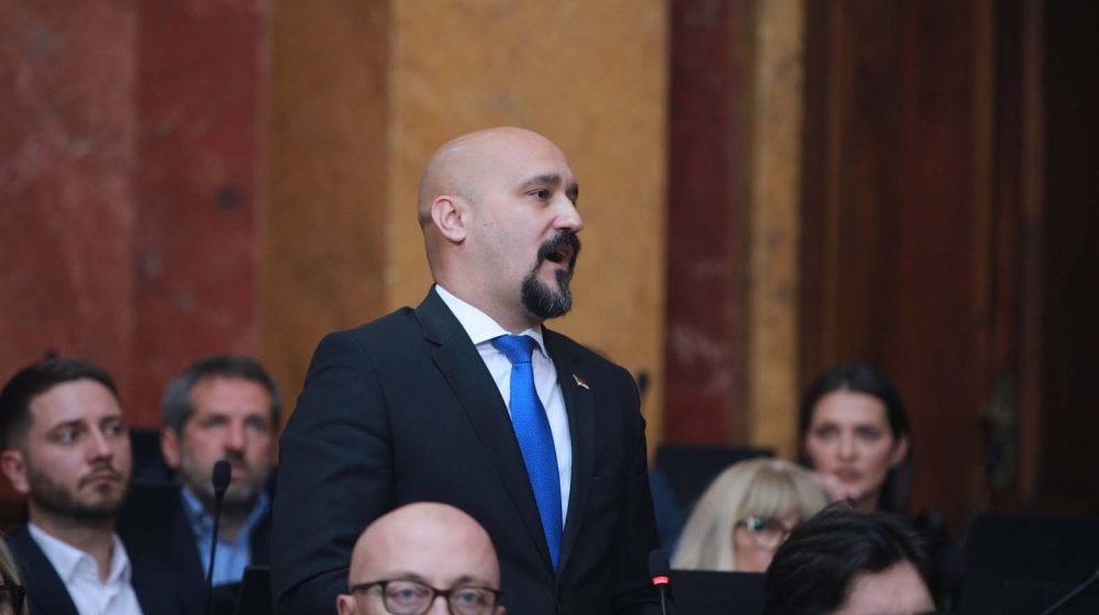 Petrašinović (SNS) podneo predlog izmena Zakona o finansiranju političkih stranaka 5