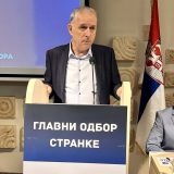 Ponoš: Ne treba verovati Vučiću 7