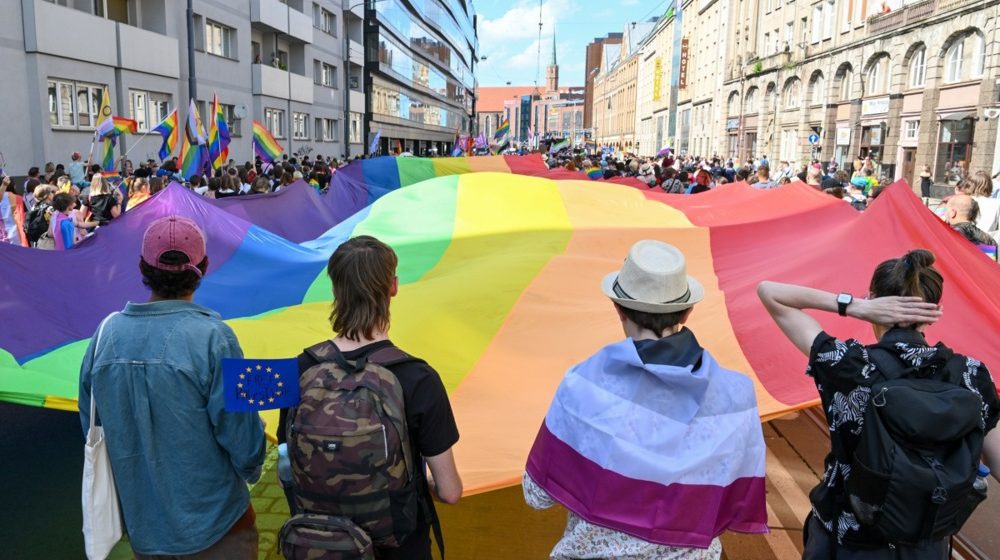 U Poljskoj registrovan prvi istopolni brak 1