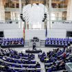 "Bezbednosna situacija stabilna, politička nestabilna": Bundestag produžio misiju u BiH 11