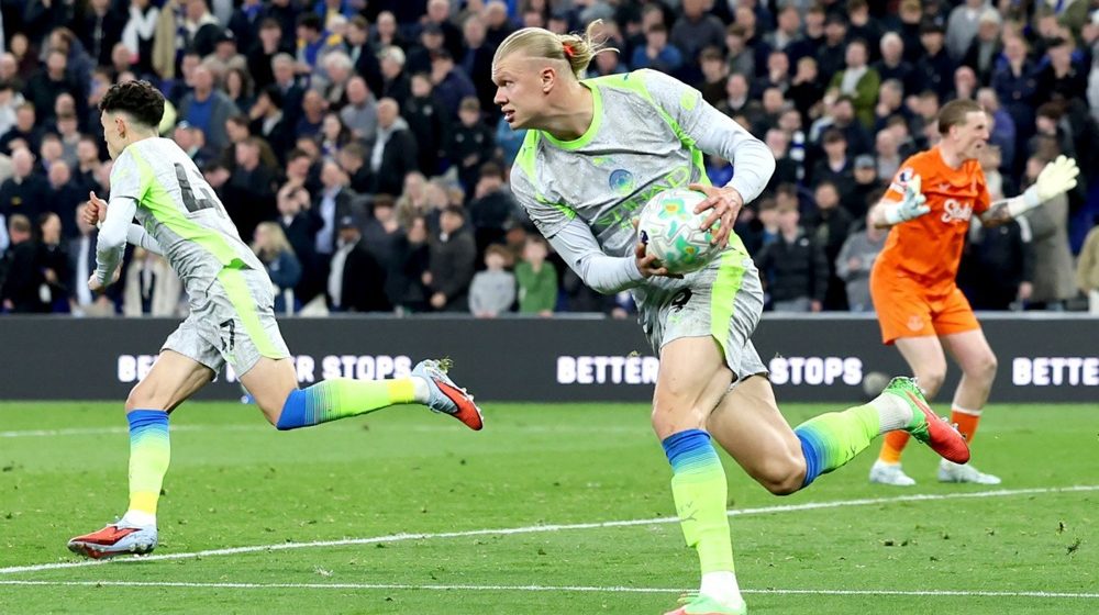 Erling Haland, Foto: EPA/ADAM VAUGHAN EDITORIAL USE ONLY. No use with unauthorized audio, video, data, fixture lists, club/league logos, 'live' services or NFTs. Online in-match use limited to 120 images, no video emulation. No use in betting, games or single club/league/player publications.