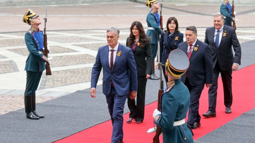 Delegacija iz entiteta RS na prijemu kod Putina: "Svakom prišao i nazdravio" (VIDEO) 1