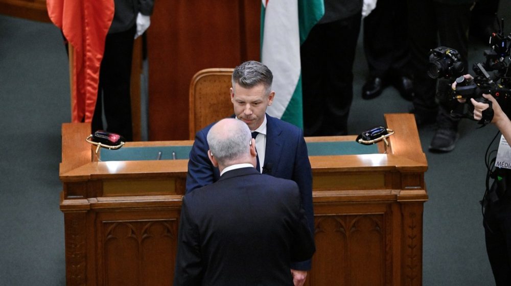 Predsednik Mađarske odgovorio na poziv premijera Mađara, da kao sluga Orbana, prvi podnese ostavku 1