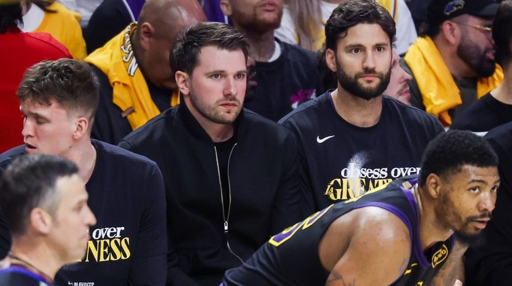 Bivši NBA šampion kritikovao Dončića: "Luka počinje da ulazi u teritoriju Džoela Embida" 1