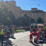 Automobil se zaleteo na pešake u Modeni, najmanje osmoro povređeno 9