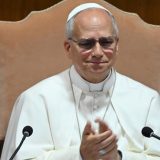 Papa Lav XIV objavio prvi važan dokument: AI može da podstakne kulturu u kojoj se žrtva svodi na ‘kolateralnu štetu’ 4