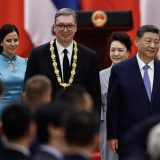 AP: Vučić u Kini produbljuje odnose sa Pekingom dok u Srbiji raste politički pritisak na njega 6