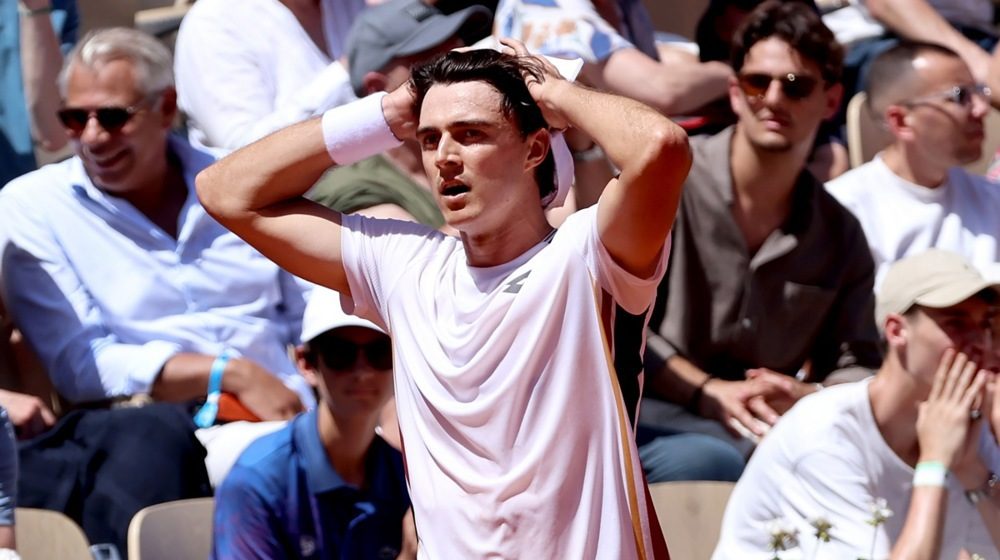 Adam Valton, Foto: EPA/CHRISTOPHE PETIT TESSON