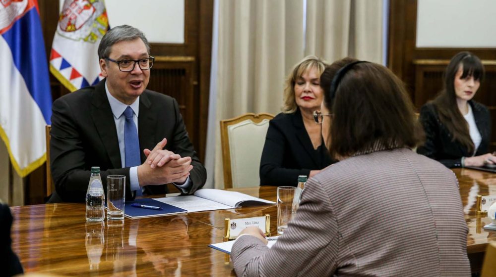 Vučić razgovarao sa grčkom ministarkom Linom Mendoni 1