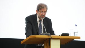 Predsednik Vrhovnog suda Miroljub Tomić položio zakletvu u Skupštini Srbije 7