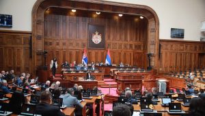 Opozicija kritikuje, vlast brani izmene seta pravosudnih zakona 15