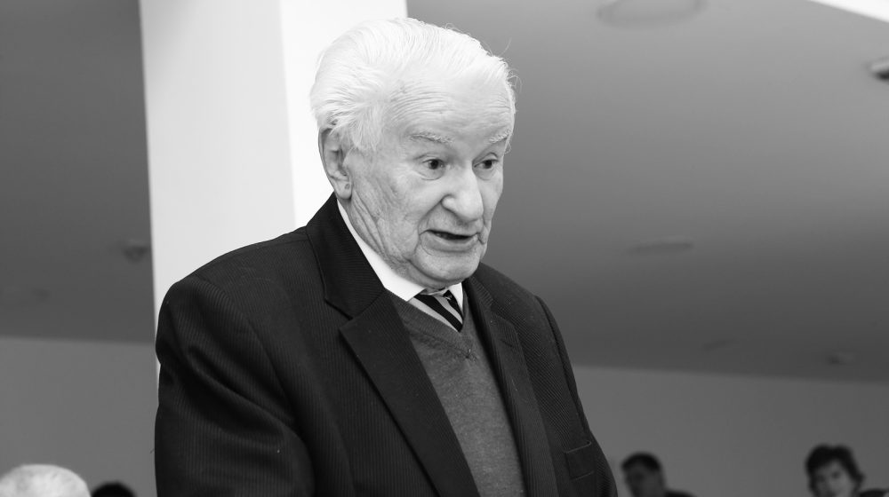 Preminuo Dragoljub Mićunović 1