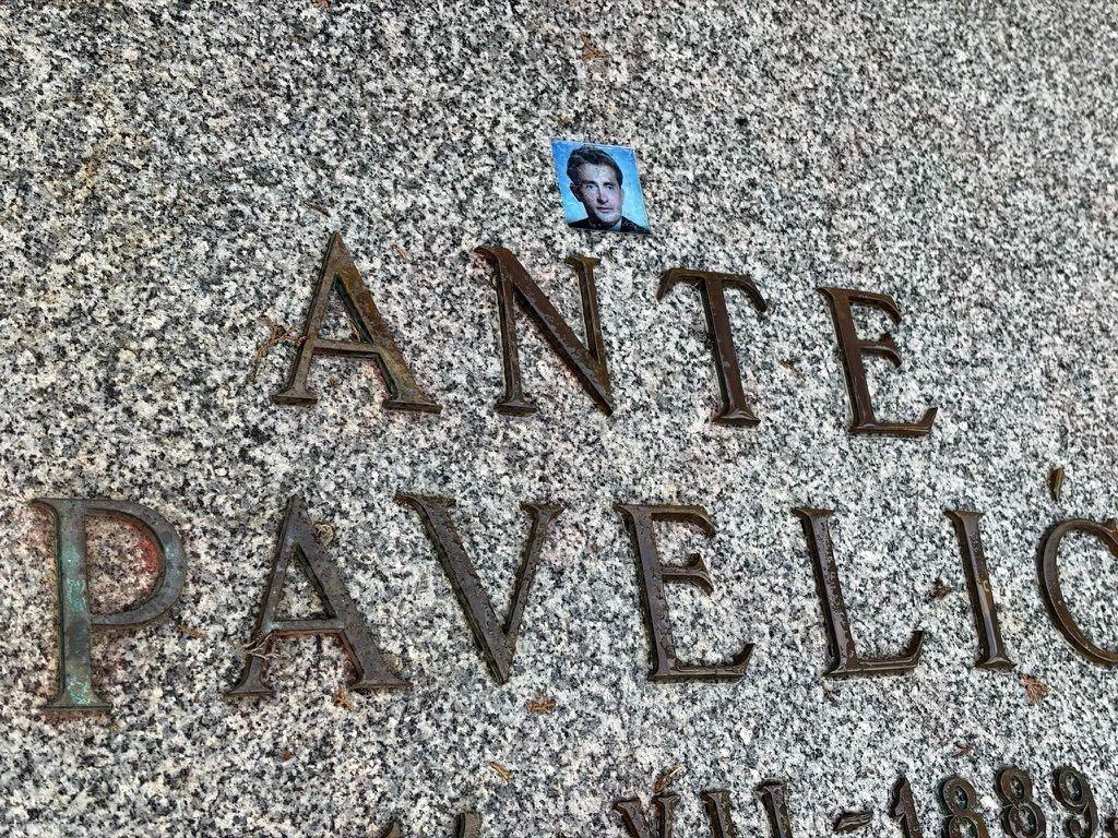 'Nema dokaza' da je Blagoje Jovović pucao na Antu Pavelića u Argentini 7 Grob Ante Pavelića sa slikom Blagoja Jovovića