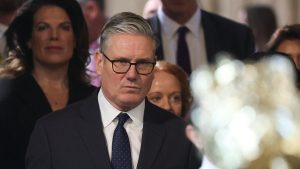 Sudbina Starmera: Novi udarac za britanskog premijera koji se i dalje opire 2