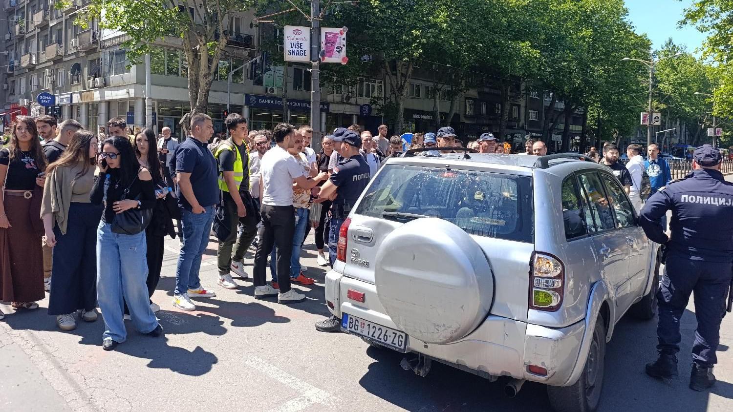 Vozaču koji je udario penzionera kod Pravnog fakulteta 30 dana pritvora 1 masa na ulici