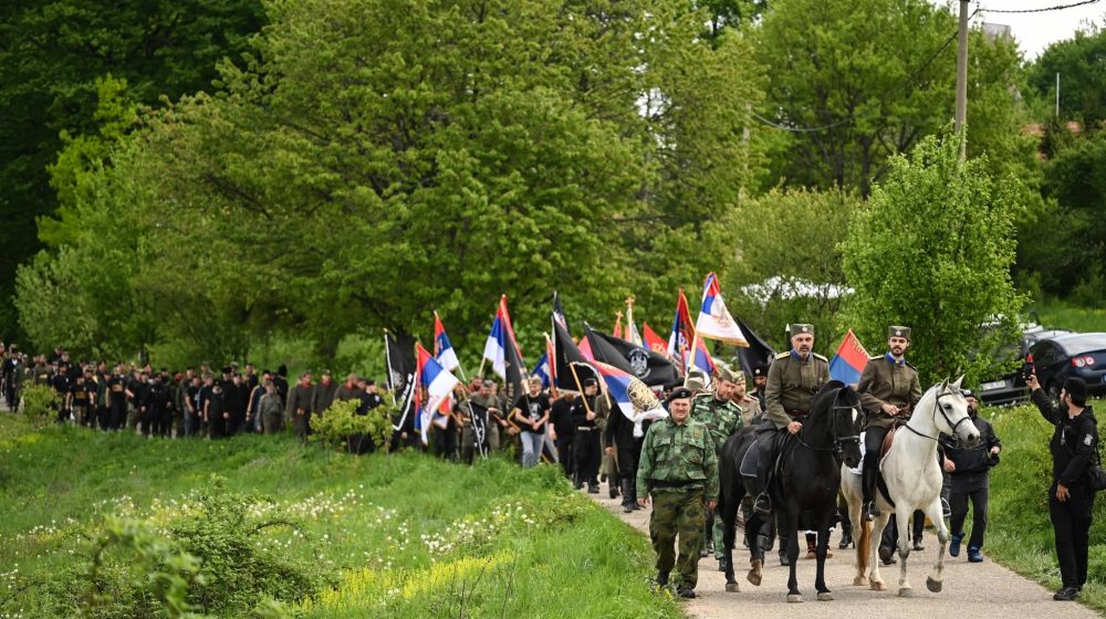 "Oj četnici s Ravne gore zbijajmo se u redove"... ali u više kolona: Zbog čega ravnogorci organizuju majski skup različitih datuma? 1