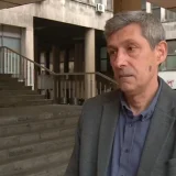 Dekan Hemijskog fakulteta: Grafiti i dalje stoje, čekamo da prođu izbori pa ćemo da sredimo zgradu 3