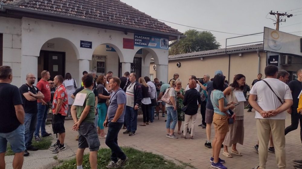 Da zajedno pokrenemo promene, do konačne pobede: Prvi zbor građana Stanova i okolnih mesnih zajednica u Kragujevcu 1