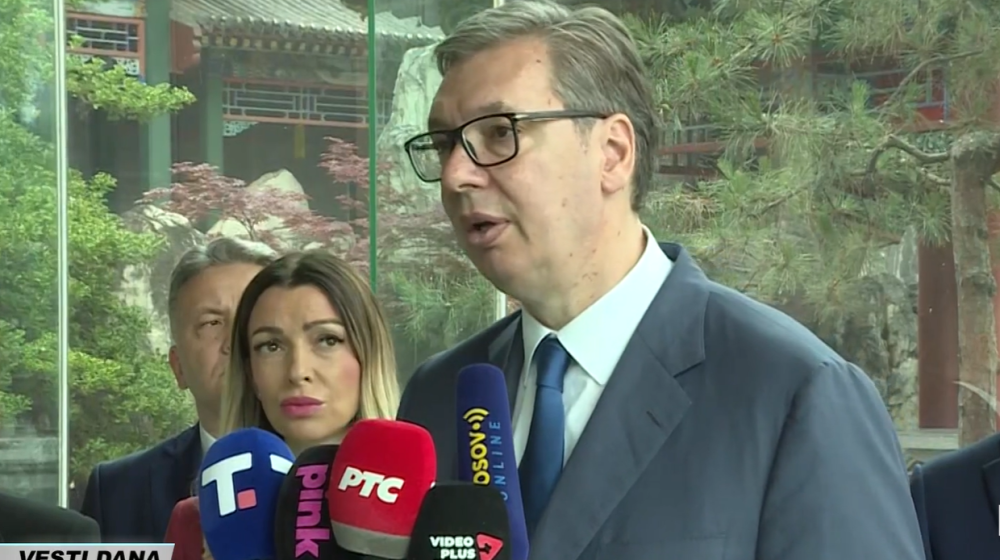 Vučić o podacima Arhiva javnih skupova: Teraju me da na Slaviji okupljam ljude... 1