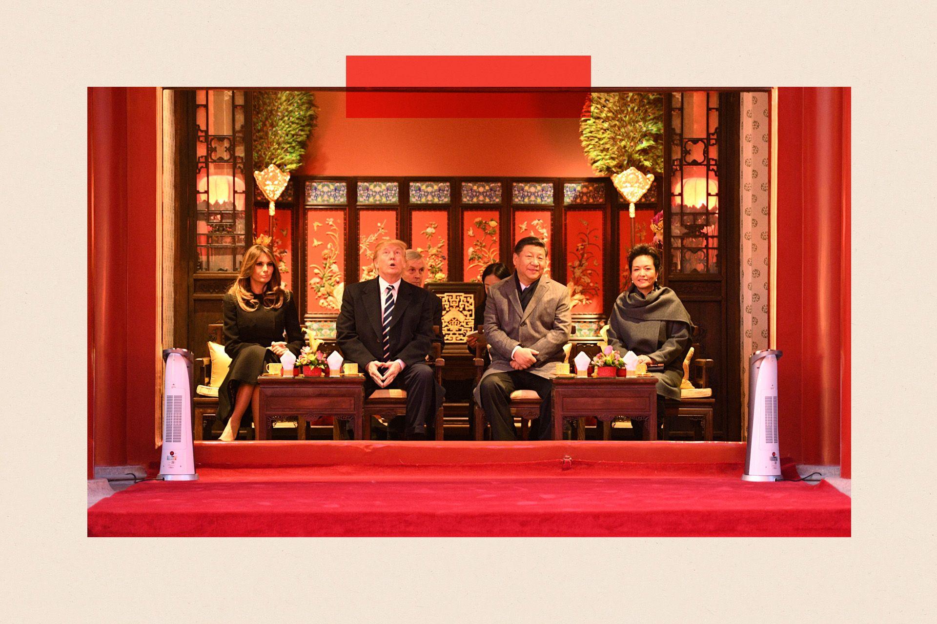 Melanija i Donald Tramp sa Sijem Šinpingom i njegovom ženom Peng Lijan u Zabranjenom gradu u Pekingu 2017.
