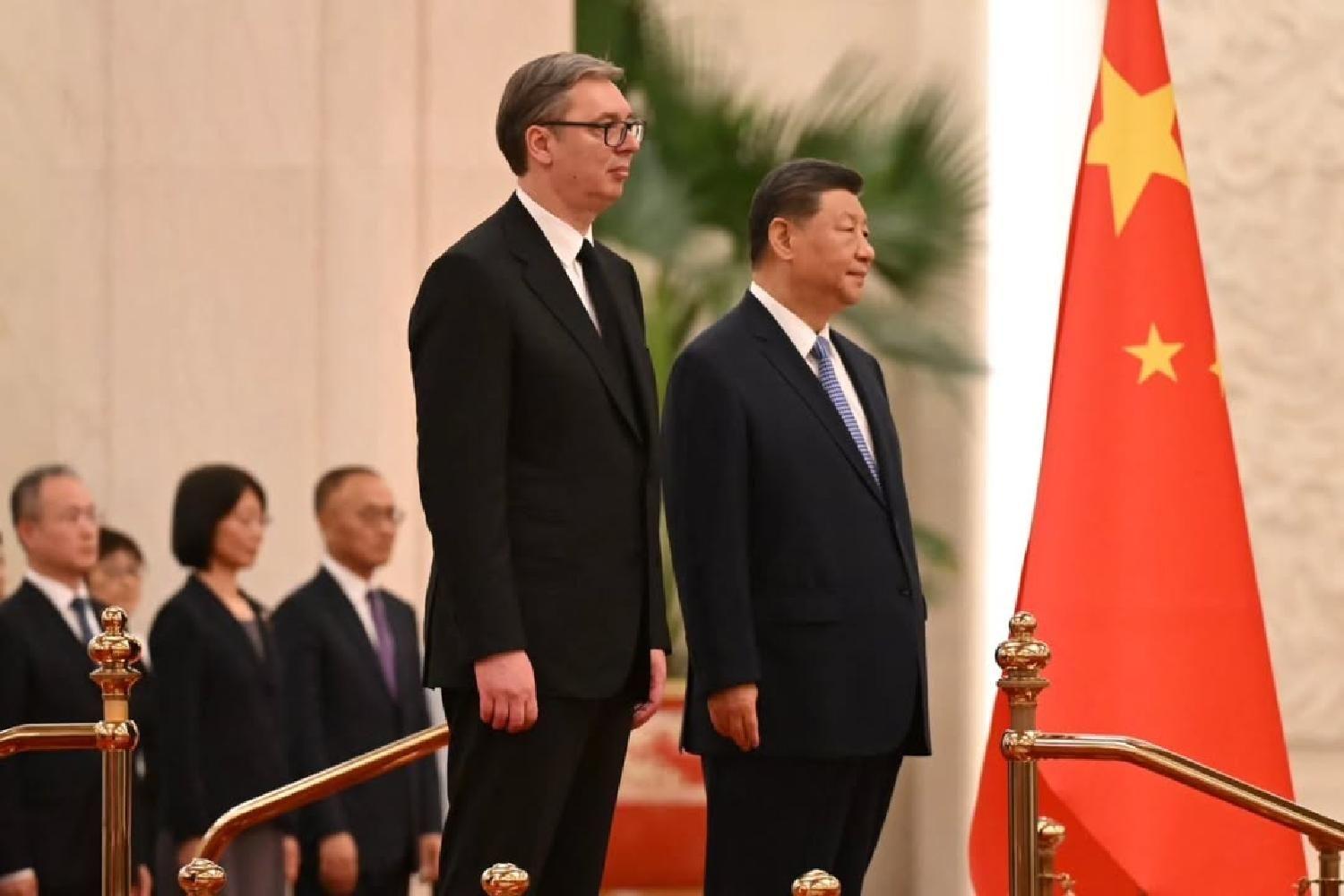 Srbija i Kina: Vučiću orden od Sija, 'živelo čelično prijateljstvo' 3 vučić i si