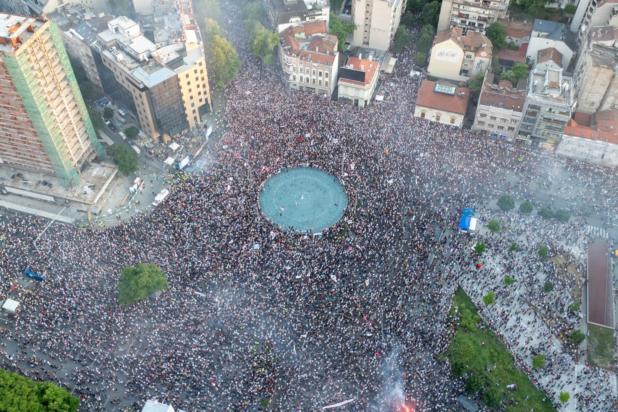 Kako je dron "video" protest na Slaviji (FOTO; VIDEO) 3