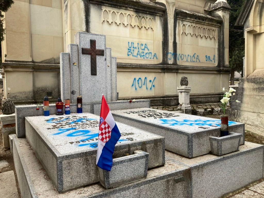 'Nema dokaza' da je Blagoje Jovović pucao na Antu Pavelića u Argentini 6 grob Ante Pavelića sa ispisanim grafitom - Ulica Blagoja Jovovića