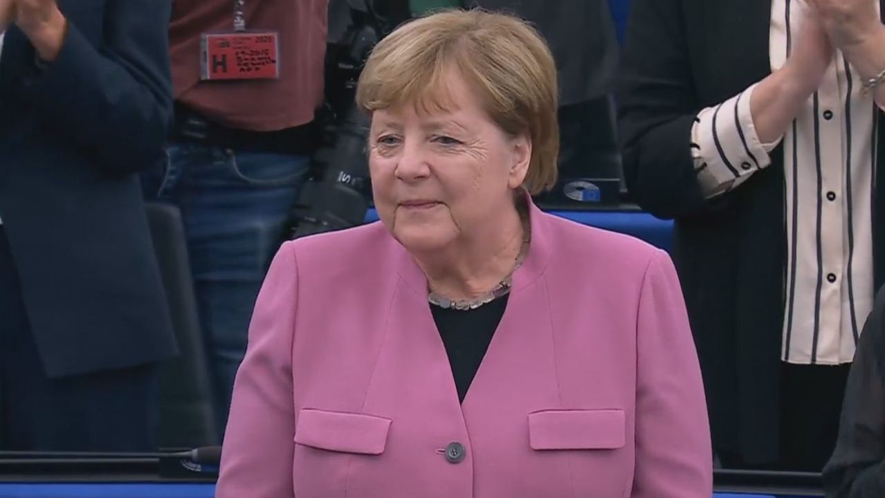 Merkel primila orden, podsećamo na njen odnos prema Tadiću i Vučiću 3 Merkel primila orden, podsećamo na njen odnos prema Tadiću i Vučiću 2