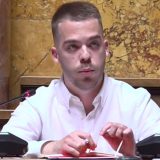 Student u Skupštini o izbornim zakonima: "Studenti pobeđuju" 18