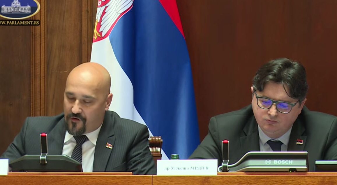 Student u Skupštini o izbornim zakonima: "Studenti pobeđuju" 3