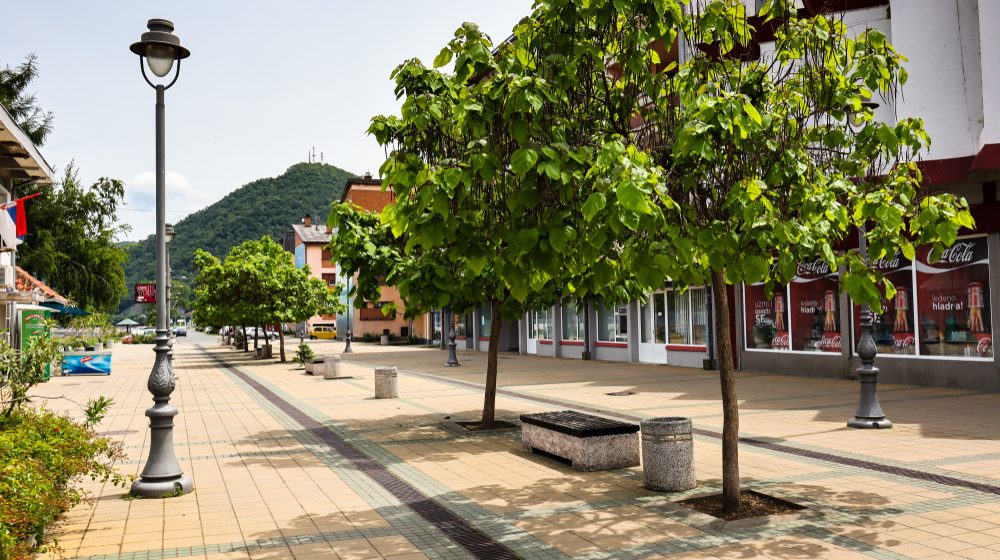 Svi ćemo živeti u četiri grada 1