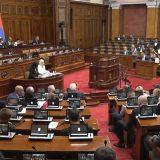 Poslanici opozicije pitaju na razne teme, tvrde i da je "bojler postao luksuz" 9