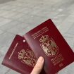 Počelo izdavanje novog burgundi crvenog pasoša 4