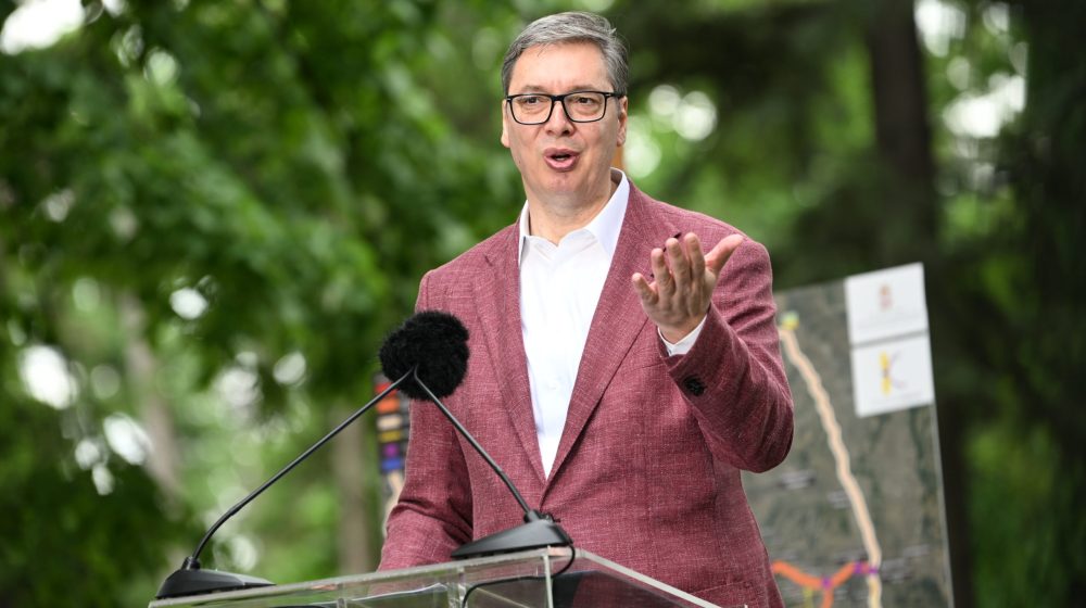 Uhapšen muškarac zbog pretnji Vučiću 1
