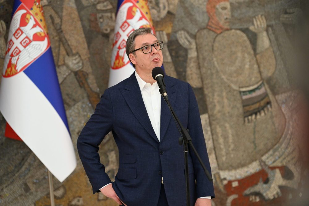 "Rušilački pohod plaćenika režima sa potpisom bezbednosnih službi": Ko je odgovoran za nasilje nakon mirnog studentskog skupa na Slaviji? 7