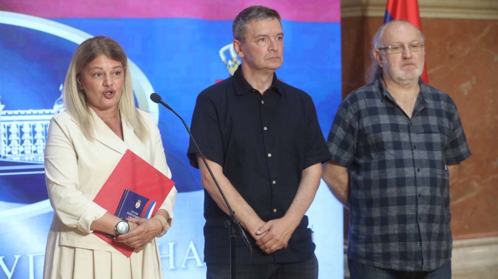 Ekološki ustanak: Gotovo sve opozicione poslaničke grupe podržale da voda postane ustavna kategorija 10
